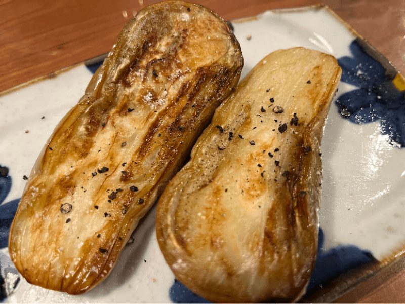 フライパンで焼いた白なす